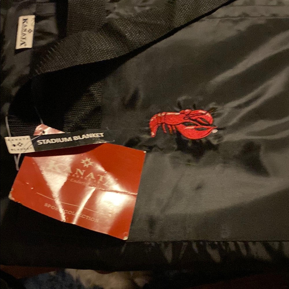 Black Stadium Blanket with Lobster Embroidery